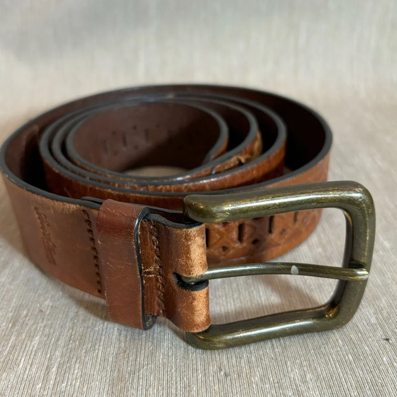 LEVI’S  STRAUSS Sz 42-44 Perforated & Braided Leather Belt - Picture 2 of 7